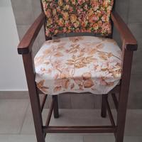 Sedia alta per bambini.  