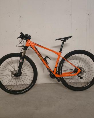 MTB OLIMPIA MASTER 29