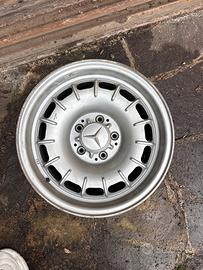 cerchi in lega merceds