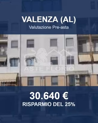 Immobile in asta di 146 m² a Valenza