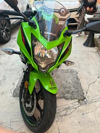 Kawasaki Ninja 125 - Anno 2021 - Solo 1900 Km