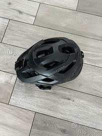 Casco da enduro aperto