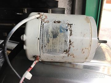 Motore 24V per besenzoni