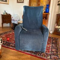 poltrona ortopedica alzapersona