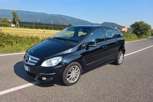 MERCEDES B180 METANO AUTOMATICO"OK NEOPATENTATI"