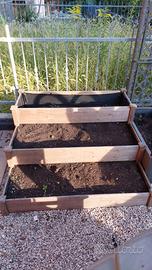 Orto rialzato fioriera