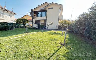 Trilocale indipendente con ampio giardino