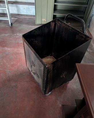 Carrello Portalegna e Portapellet in Ferro Battuto