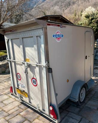 Carrello rimorchio furgonato chiuso 750
