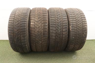 Gomme Pirelli Sottozero 3 225 45 18 inverno