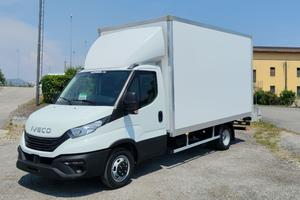 Iveco Daily 35C16 3.0 Km 18.000 Box Sponda 2024