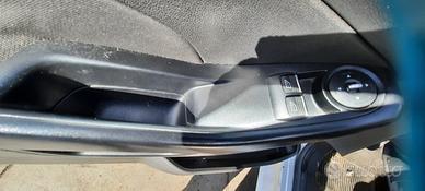 FORD FIESTA 2014 - PULSANTIERA ALZAVETRO ANTERIORE