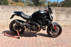 Ducati monster 821 Dark