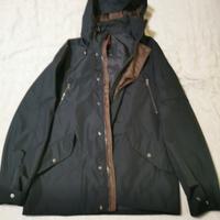 Giaccone impermeabile con cappuccio staccabile 