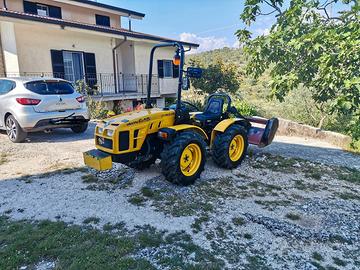 Trattore pasquali Vanth 6.40