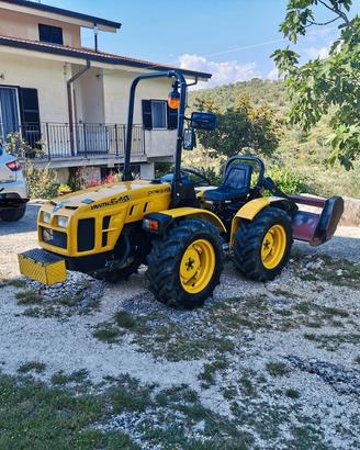 Trattore pasquali Vanth 6.40