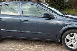 Opel Astra h 1.7 110cv Diesel