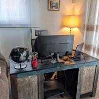 Scrivania in legno massello Wolf Mobel modello Goa