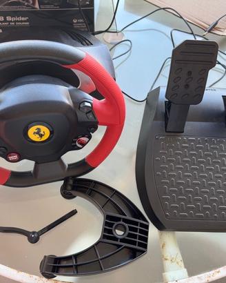 Thrustmaster Ferrari 458 Spider + Pedaliera Xbox