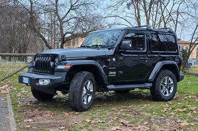 jeep Wrangler Sahara 4 porte