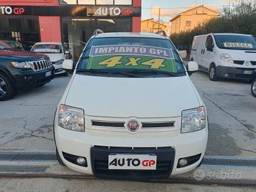 Fiat panda 1.2 benzina GPL 4x4 Neopaten 2012