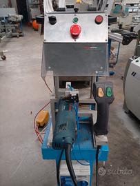 fresatrice punzonatrice per allumnio