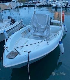 Barca Open Arkos con Motore Suzuky