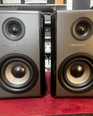 monitor studio