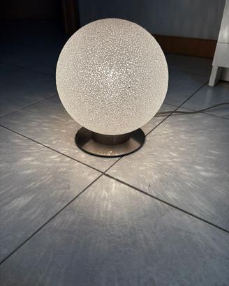 Lampada da tavolo 