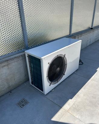 Pompa di calore per piscina 14 kw