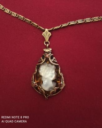 Collana bigiotteria antica con Cameo 