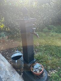 Fontanella a colonna liscia