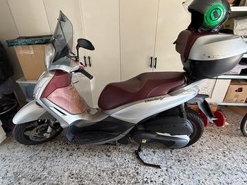 Beverly 350 Sport Touring ABS