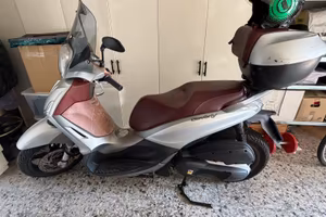 Beverly 350 Sport Touring ABS