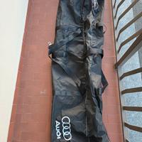 sacca portasci Audi e tavola snowboard 