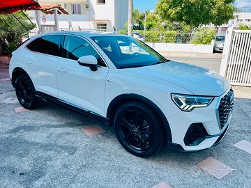 Audi q3 sportback 2.0 sline