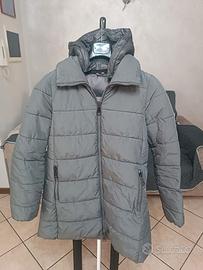 Piumino grigio lungo