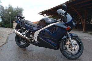 Honda Vfr 750