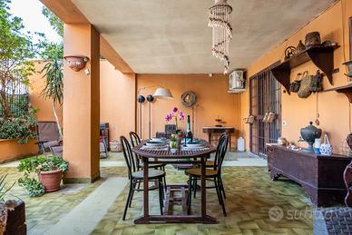 Appartamento in villa all'Addaura 