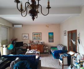 Appartamento in zona centrale con garage