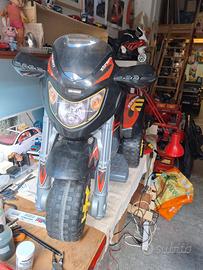 moto elettrica da bambini 6v