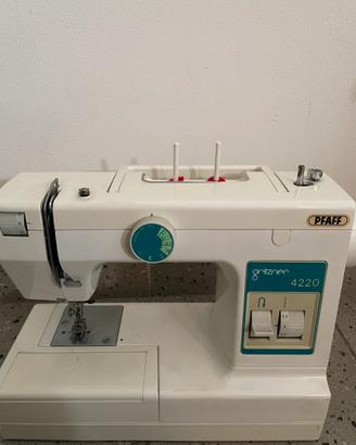 Macchina da cucire portatile Pfaff