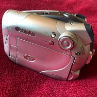 Telecamera CANON  DC 100.