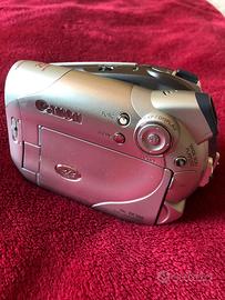 Telecamera CANON  DC 100.