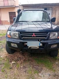 mitsubishi 25 td  