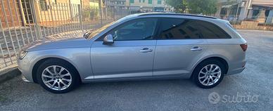 Audi A4 Avant 2.0 tfsi g-tron Business sport 170cv
