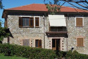 CASA INDIPENDENTE A CASTELLABATE
