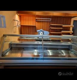 Retrobanco negozio alimentare