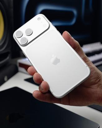 Apple iPhone 17 Pro Max 256GB argento COME NUOVO