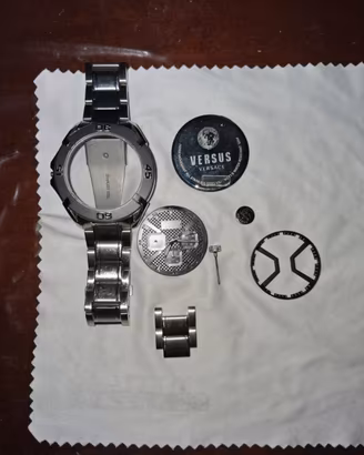 Orologio rotto Versus Versace